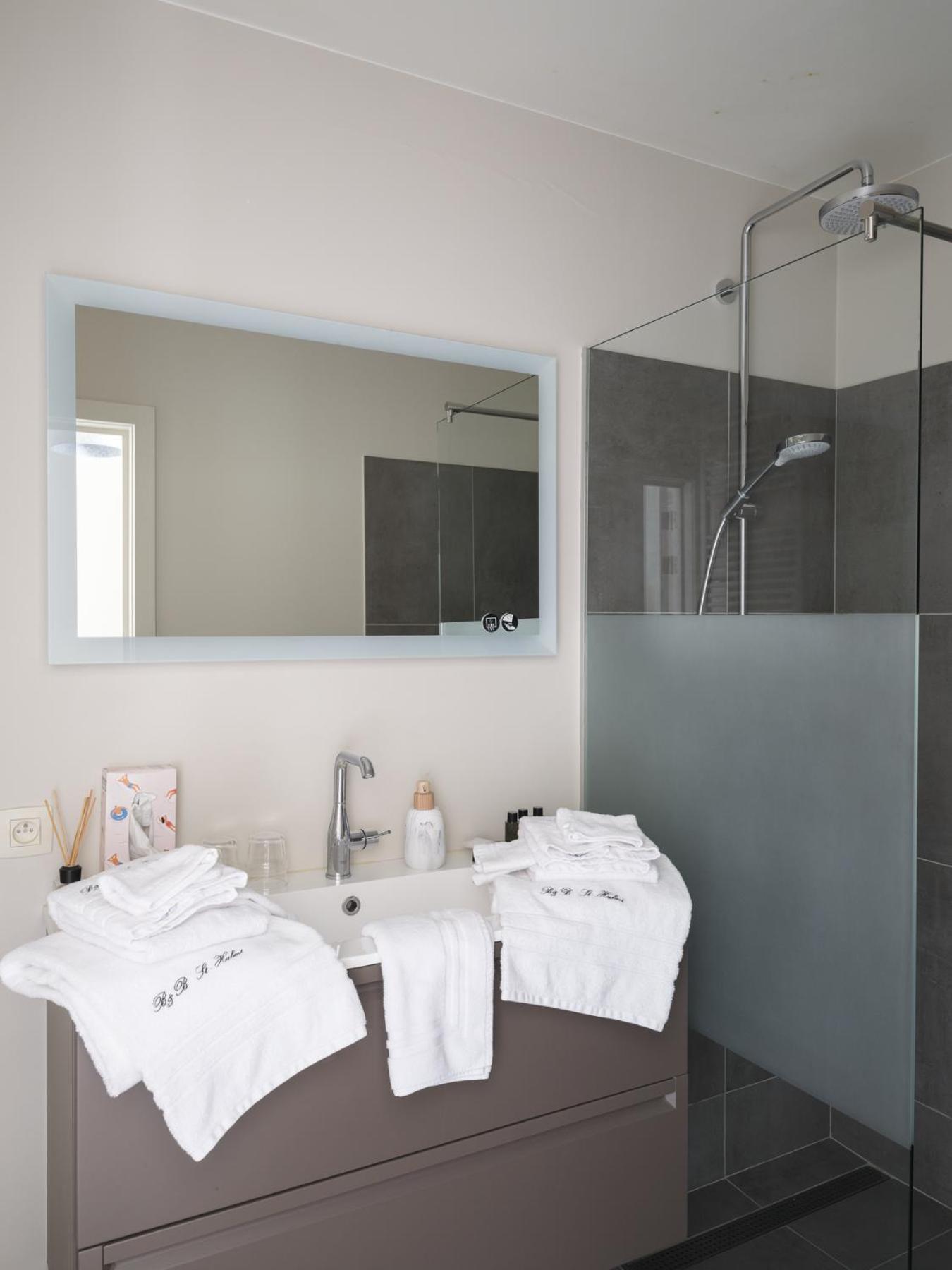 B & B St-Hubert Sint-Martens-Lennik Екстер'єр фото