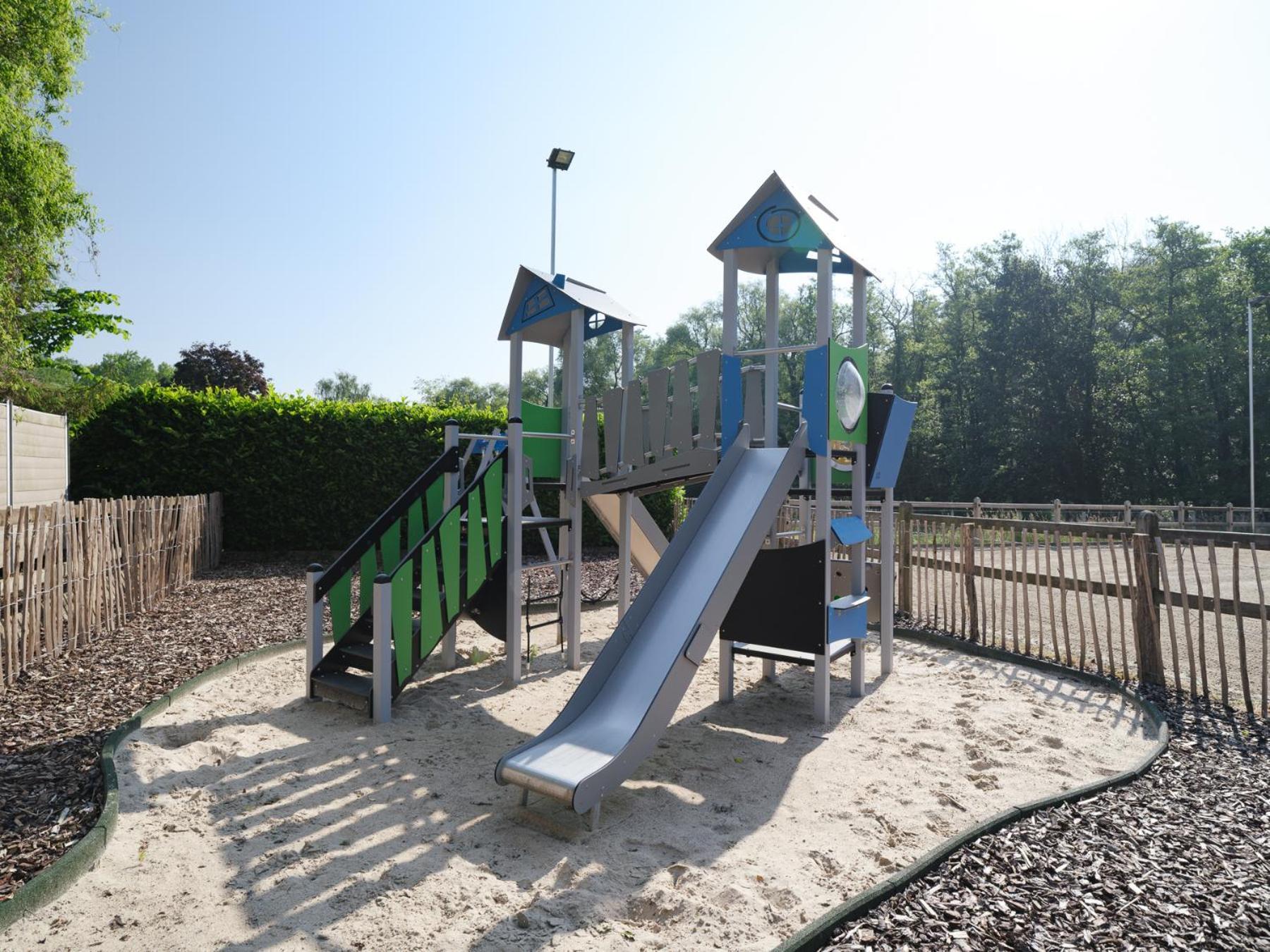 B & B St-Hubert Sint-Martens-Lennik Екстер'єр фото